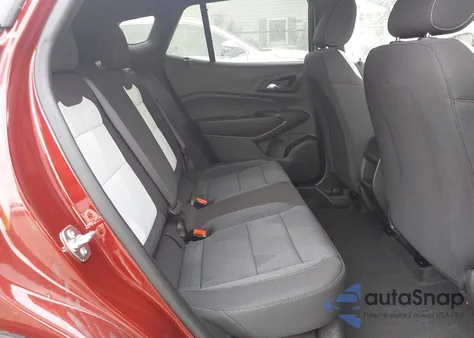 2025 Chevrolet Trax Fwd 1Rs z USA, uszkodzony, nr VIN KL77LGEP2SC294083